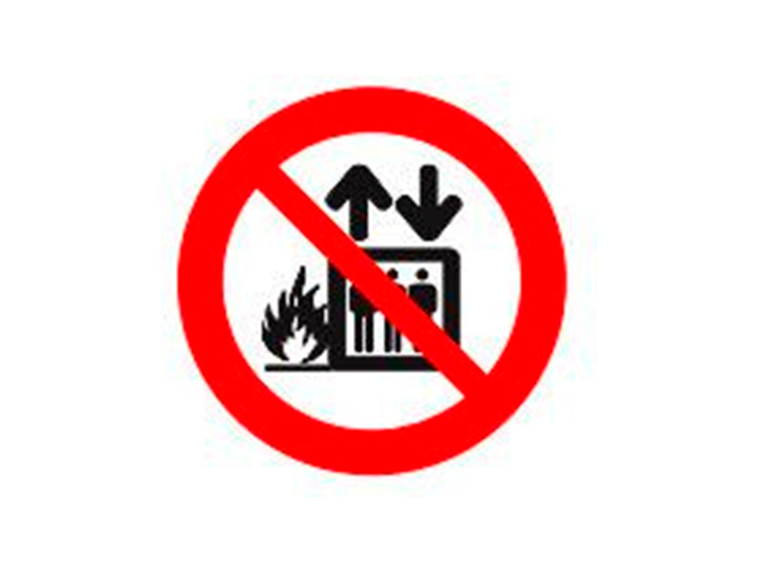 Placa-P4---200x200-mm-Proibido-Utilizar-Elevador